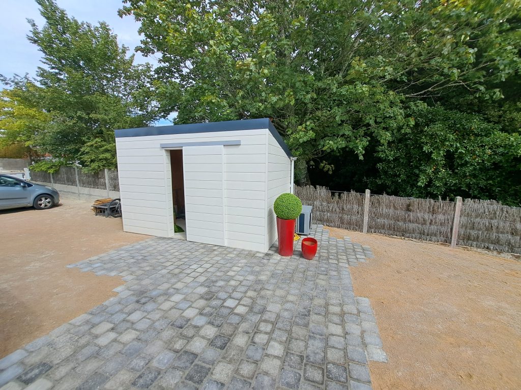 aménagement extérieur à Saint Jean de Monts réalisation Espace Cour
