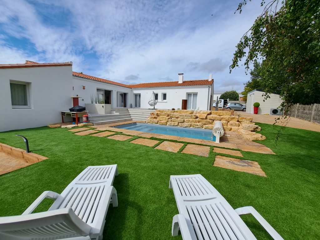aménagement extérieur à Saint Jean de Monts réalisation Espace Cour