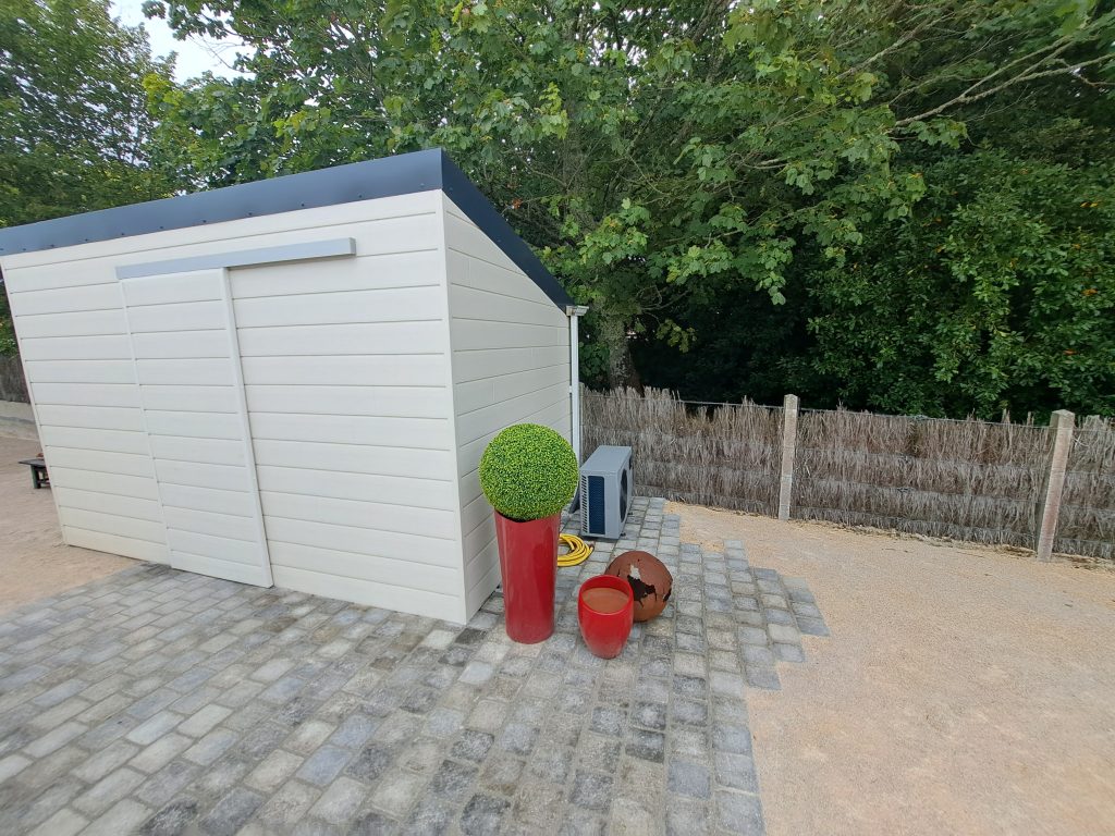aménagement extérieur à Saint Jean de Monts réalisation Espace Cour