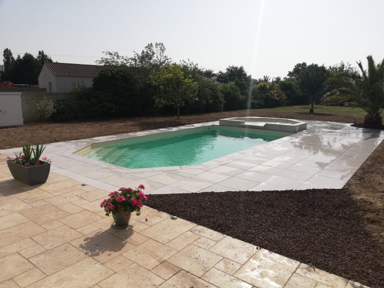 Pose de piscine